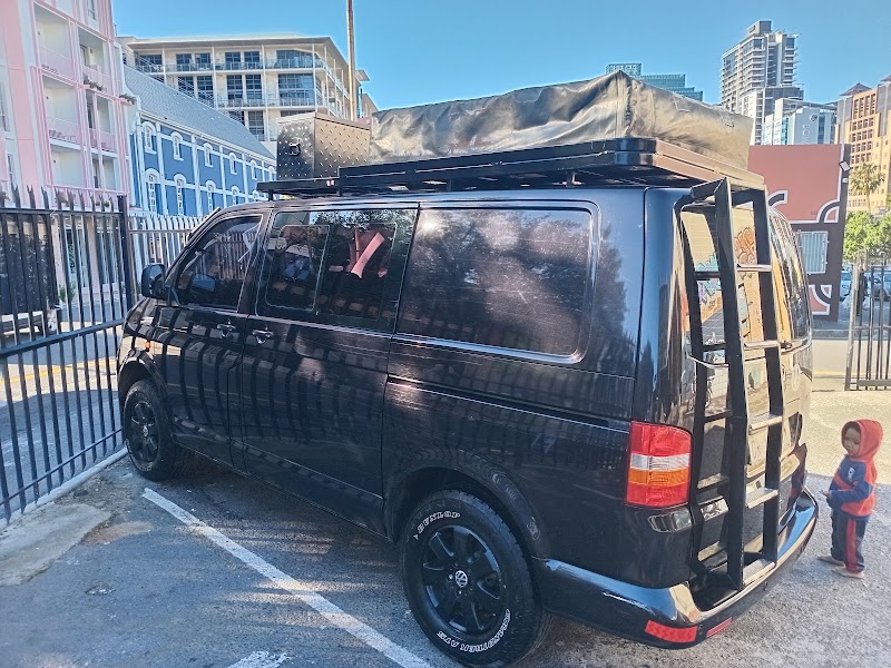 Red's Car Wash - Photo 3